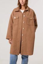Load image into Gallery viewer, Soft boucle coat
