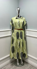 Load image into Gallery viewer, Linen printed shirt dress

