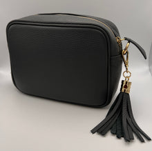 Load image into Gallery viewer, Leather 1 zip camera crossbody bag
