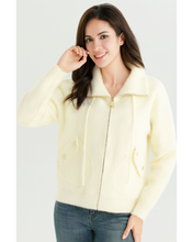Load image into Gallery viewer, Premium fluffy jacket
