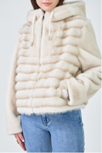 Load image into Gallery viewer, Premium teddy bear detailed jacket
