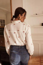 Load image into Gallery viewer, InApril 1986 cheesecloth cotton embroidered shirt
