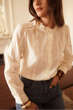Load image into Gallery viewer, InApril 1986 cotton embroidered shirt
